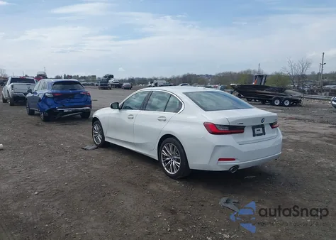 2024 BMW 3 Series 330I xDrive z USA, uszkodzony, nr VIN 3MW89FF02R8E25433